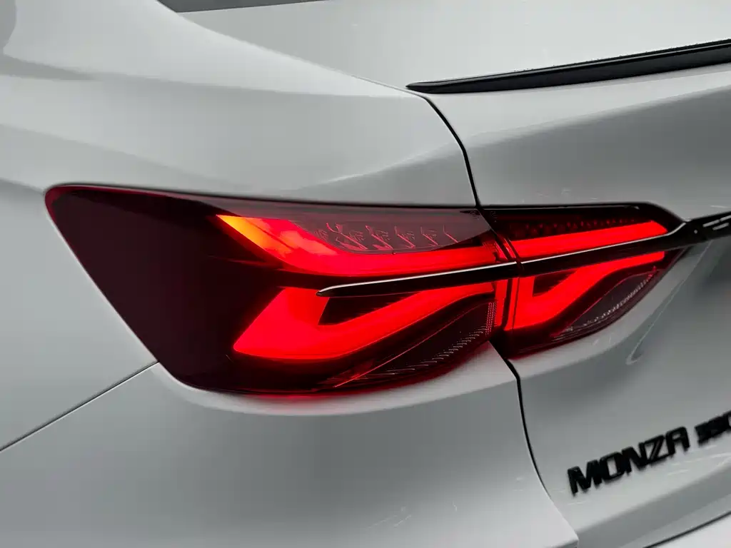 Chevrolet Chevrolet Cruze 2019 RS 330T Automatic Comfort Edition China VI 2019 - thumbnail 17