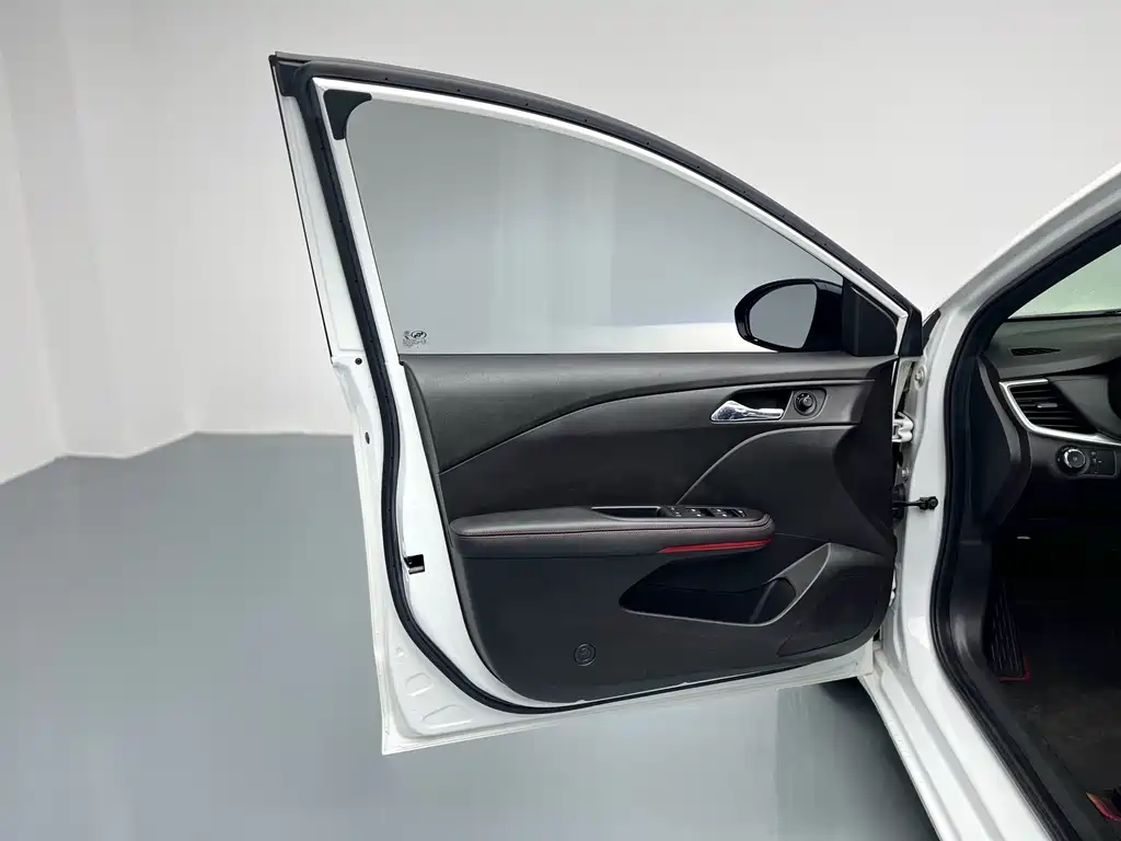Chevrolet Chevrolet Cruze 2019 RS 330T Automatic Comfort Edition China VI 2019 - thumbnail 18