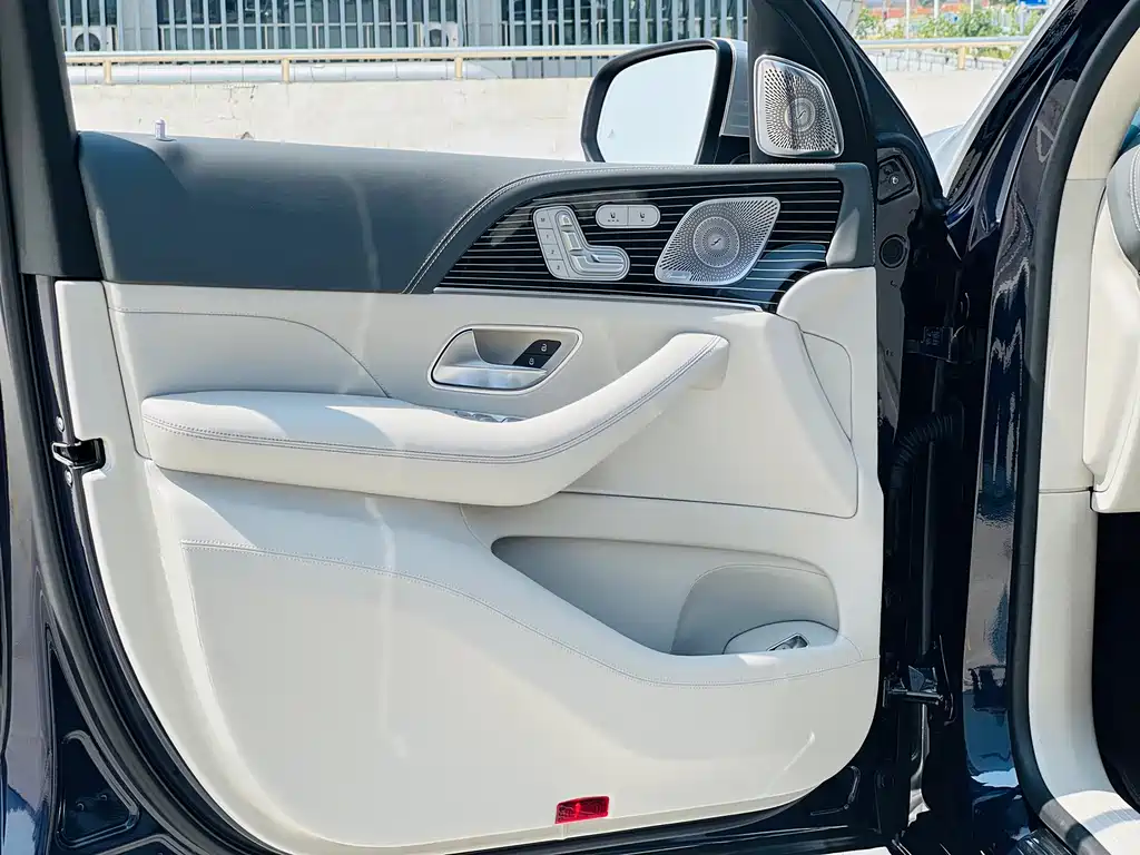 Mercedes-Benz Mercedes-Benz GLS 2021 Model Year Facelift GLS 450 4MATIC Luxury Edition 2021 - thumbnail 15