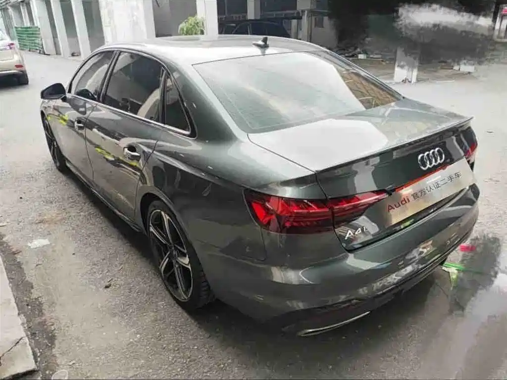 Audi Audi A4L 2022 45 TFSI quattro Premium Dynamic Model 2022 - thumbnail 3