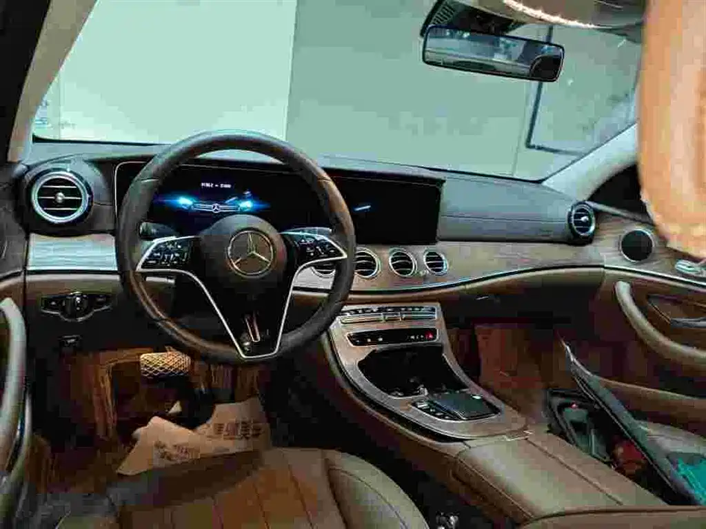 Mercedes-Benz Mercedes-Benz E-Class 2023 E 300 L Fashion Edition 2023 - thumbnail 5