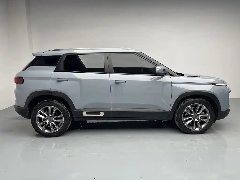 Geely Auto Geely ICON 2020 1.5TD i9 BSG 2021 - thumbnail 4