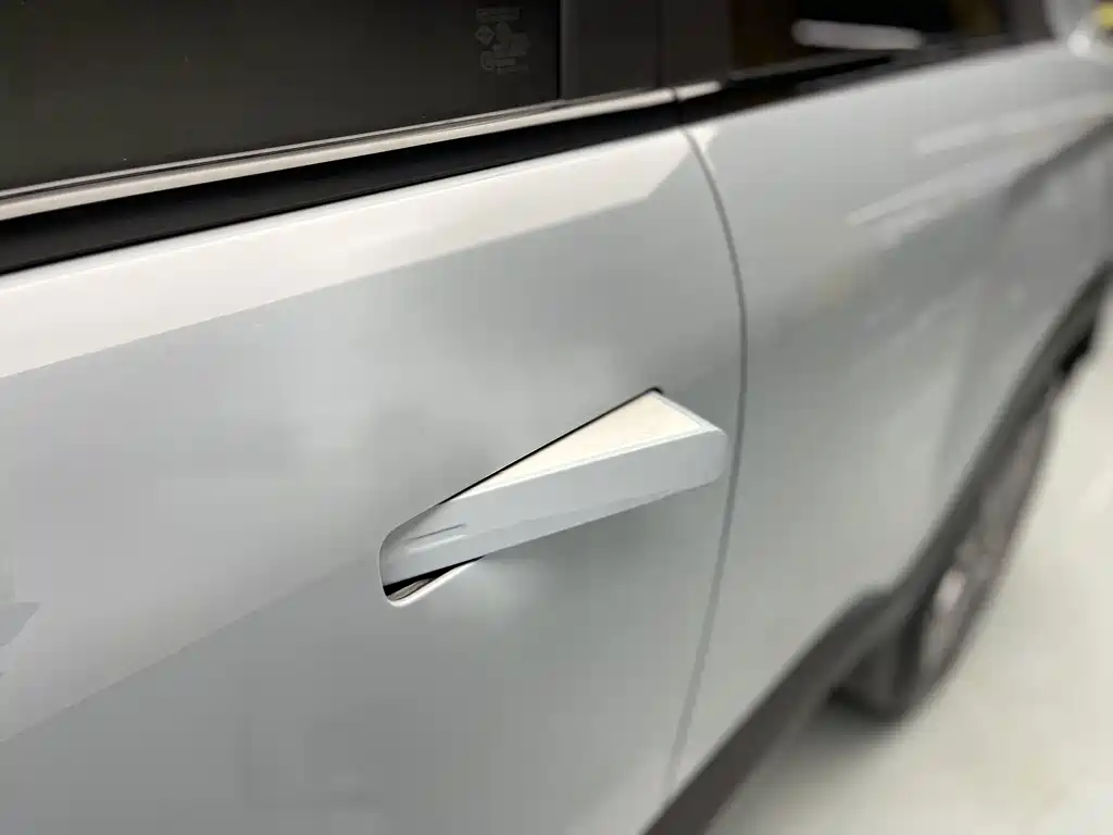 Geely Auto Geely ICON 2020 1.5TD i9 BSG 2021 - thumbnail 23