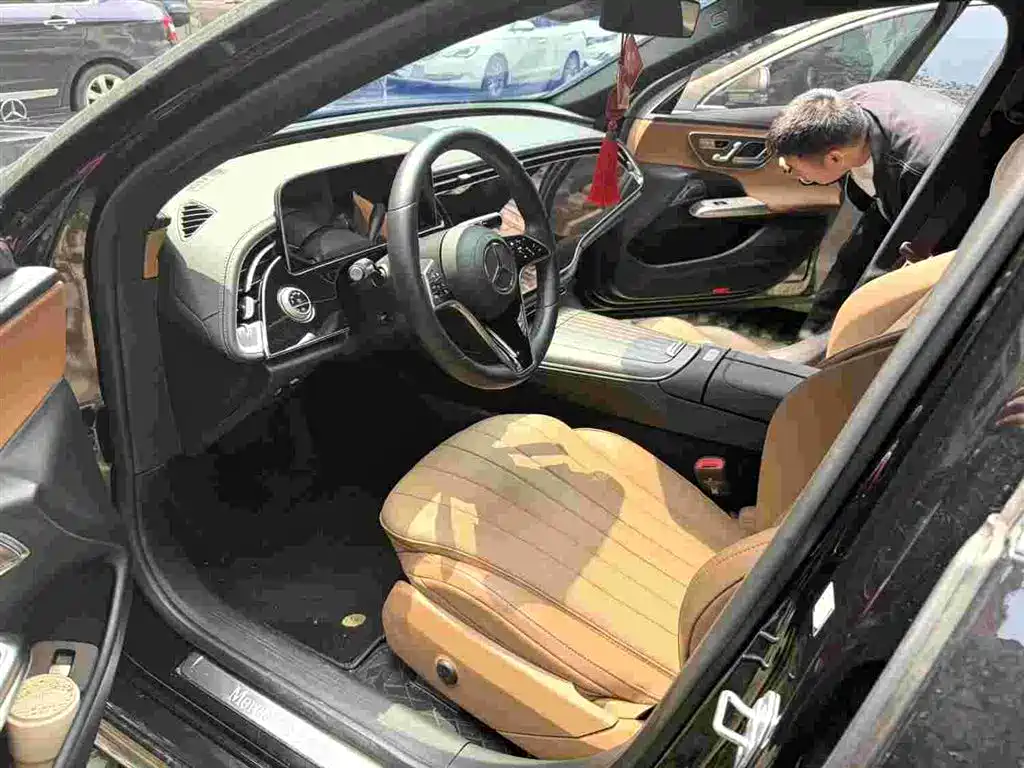 Mercedes-Benz Mercedes-Benz E-Class 2024 E 300 L Luxury Model 2024 - thumbnail 4