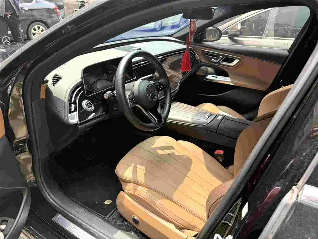 Mercedes-Benz Mercedes-Benz E-Class 2024 E 300 L Luxury Model 2024 - thumbnail 5