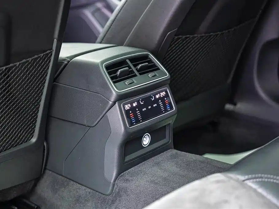 Audi Audi A6L 2022 45 TFSI Premium Dynamic Edition 2024 - thumbnail 17