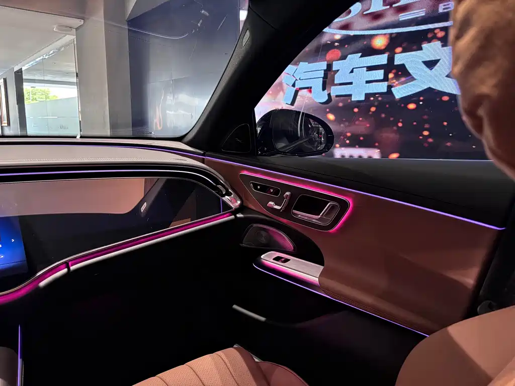 Mercedes-Benz Mercedes-Benz E-Class 2025 Model Year Facelift E 300 L Luxury 2025 - thumbnail 12
