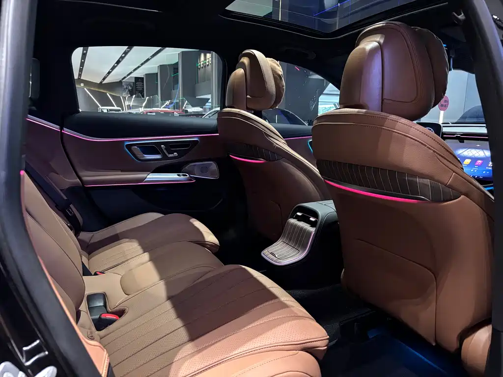Mercedes-Benz Mercedes-Benz E-Class 2025 Model Year Facelift E 300 L Luxury 2025 - thumbnail 16