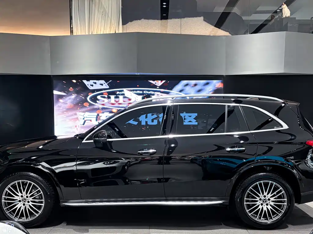 Mercedes-Benz Mercedes-Benz GLC 2024 GLC 300 L 4MATIC Dynamic Model 5-seater 2024 - thumbnail 3