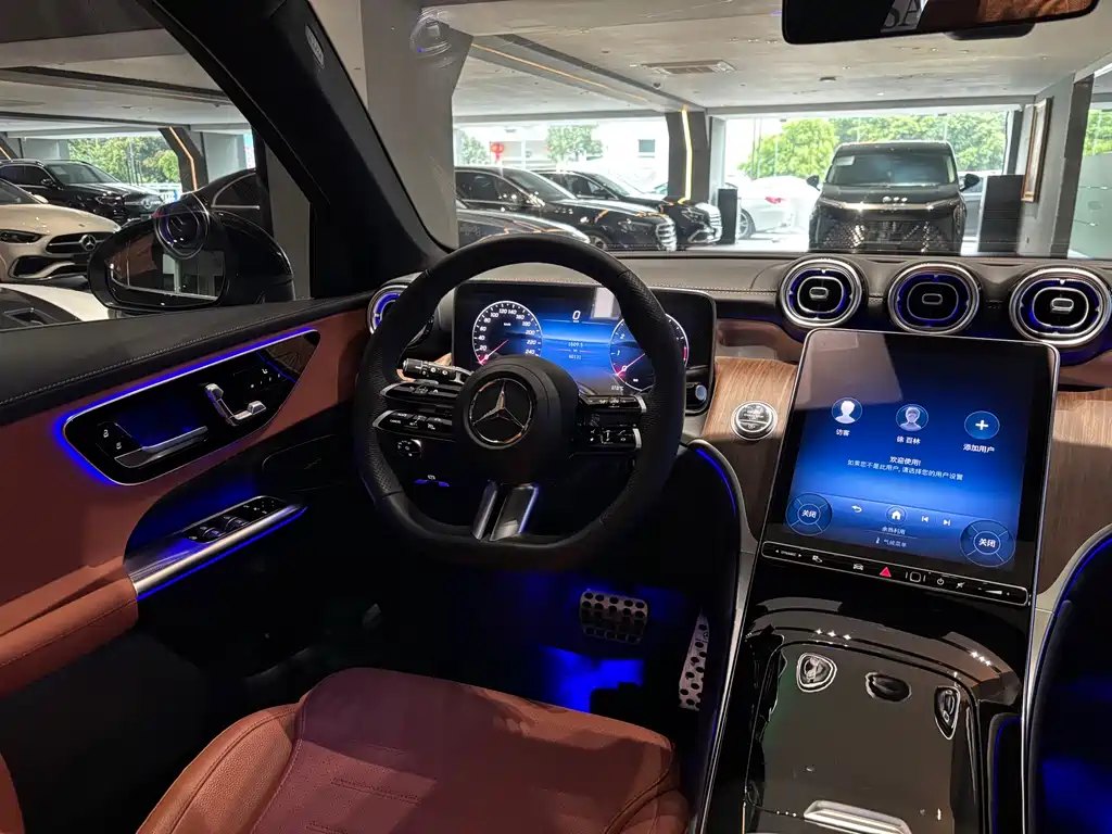 Mercedes-Benz Mercedes-Benz GLC 2024 GLC 300 L 4MATIC Dynamic Model 5-seater 2024 - thumbnail 17