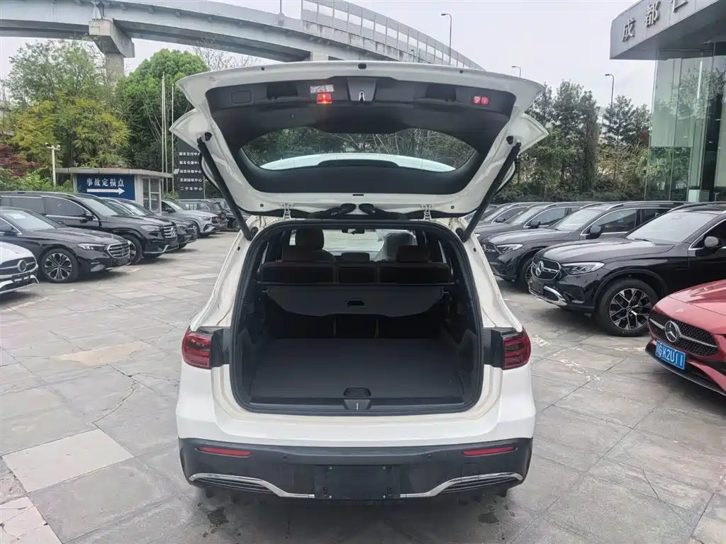Mercedes-Benz Mercedes-Benz EQB 2025 EQB 260 2026 - thumbnail 18