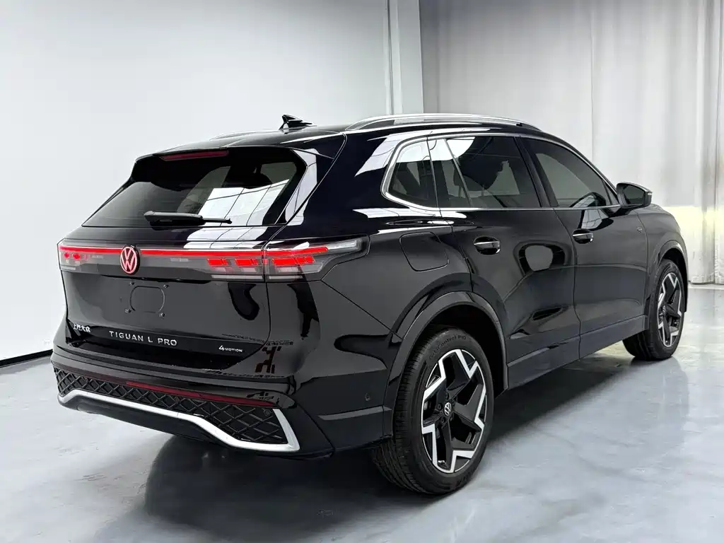 Volkswagen Tiguan L 2024 PRO 380TSI AWD R-Line Intelligent Edition 2024 - thumbnail 3