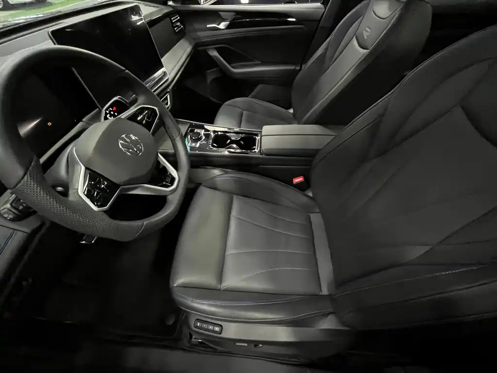 Volkswagen Tiguan L 2024 PRO 380TSI AWD R-Line Intelligent Edition 2024 - thumbnail 4