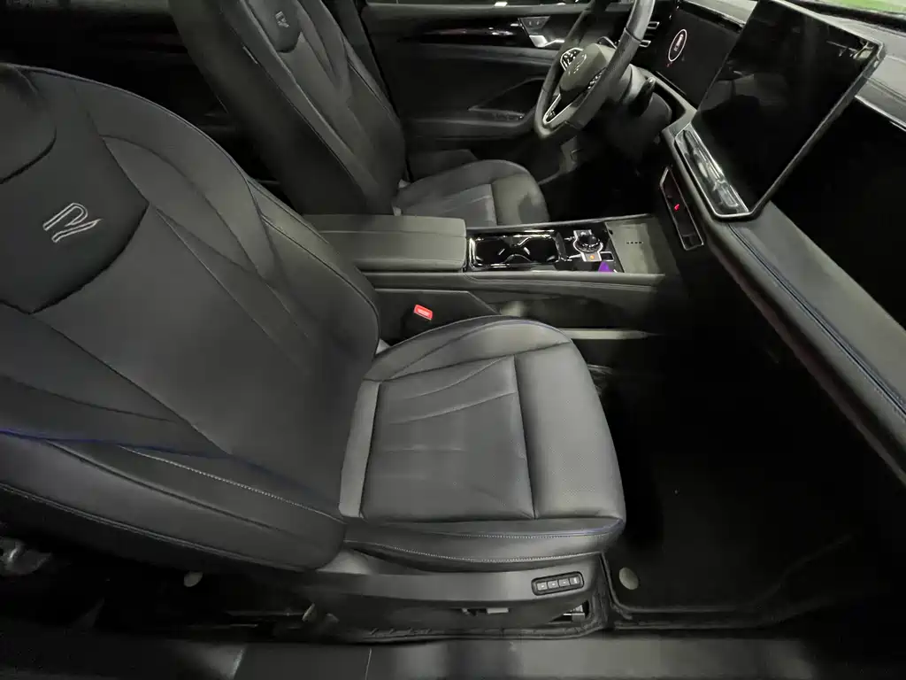 Volkswagen Tiguan L 2024 PRO 380TSI AWD R-Line Intelligent Edition 2024 - thumbnail 9