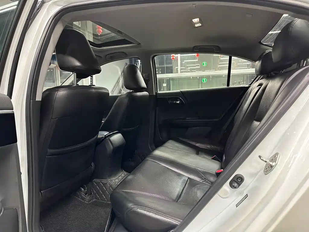 Honda Honda Accord 2016 2.0L Comfort Edition 2017 - thumbnail 9