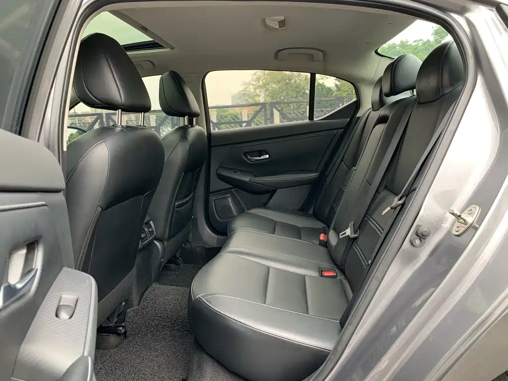 Nissan Nissan Sylphy 2020 1.6L XL CVT Comfort Edition 2021 - thumbnail 9