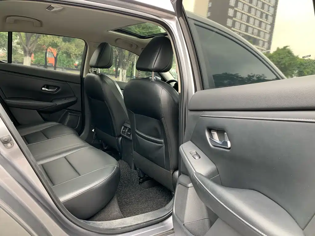 Nissan Nissan Sylphy 2020 1.6L XL CVT Comfort Edition 2021 - thumbnail 11
