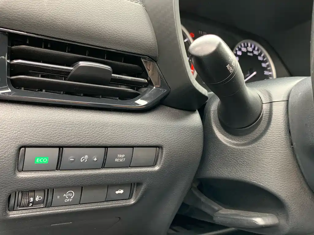 Nissan Nissan Sylphy 2020 1.6L XL CVT Comfort Edition 2021 - thumbnail 17