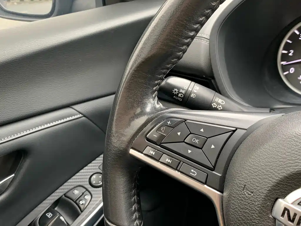 Nissan Nissan Sylphy 2020 1.6L XL CVT Comfort Edition 2021 - thumbnail 18