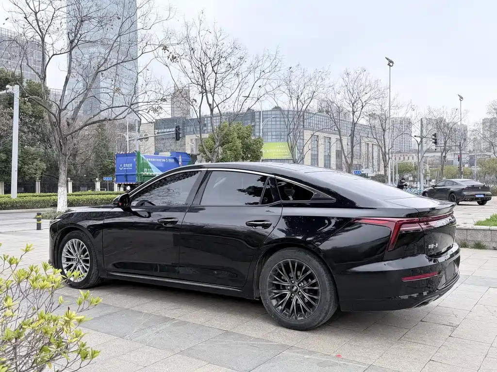 Bestune Bestune B70 2021 1.5T Automatic 15th Anniversary Edition 2021 - thumbnail 4