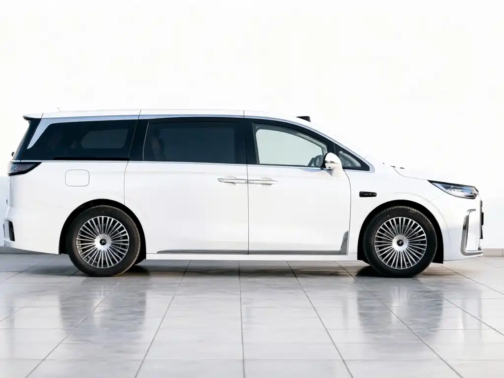 Lantu Automobile Lantu Dreamer 2025 PHEV AWD Flagship Qiankun Edition 2024 - thumbnail 4