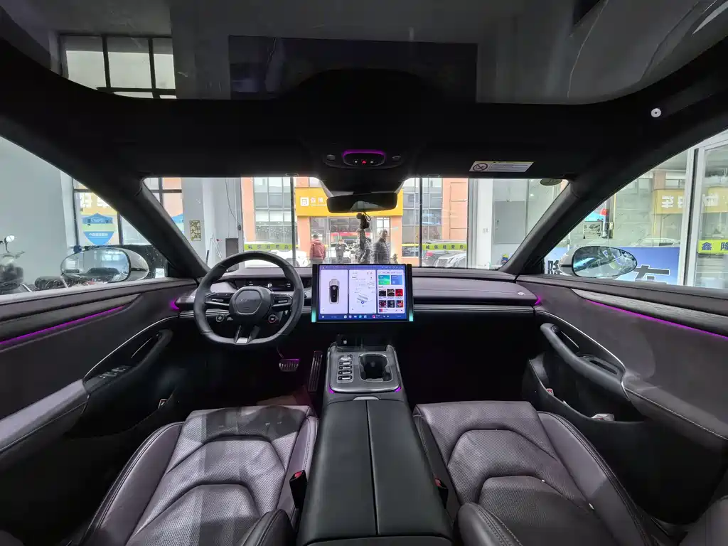 Xiaomi Automobile Xiaomi SU7 2024 AWD Long Range Intelligent Driving Max Edition 2025 - thumbnail 4