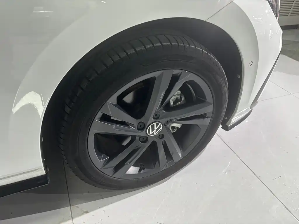 Volkswagen Volkswagen Golf 2021 280TSI DSG R-Line 2021 - thumbnail 14