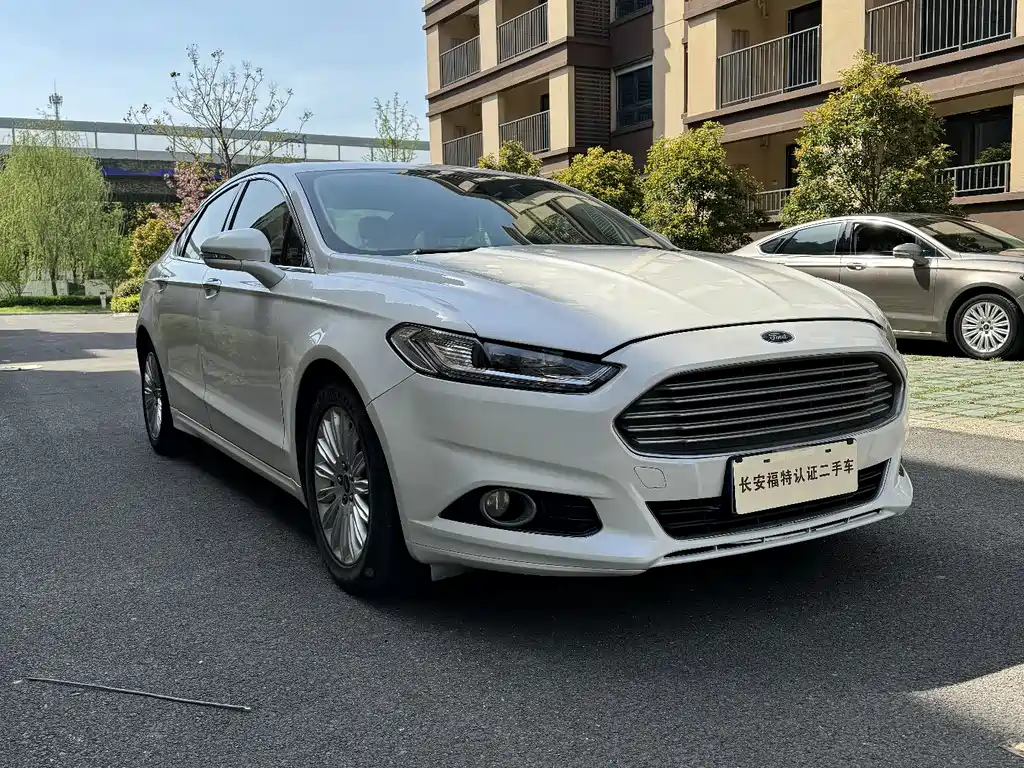 Ford Ford Mondeo 2013 2.0L GTDi200 Fashion Edition 2016 - thumbnail 3