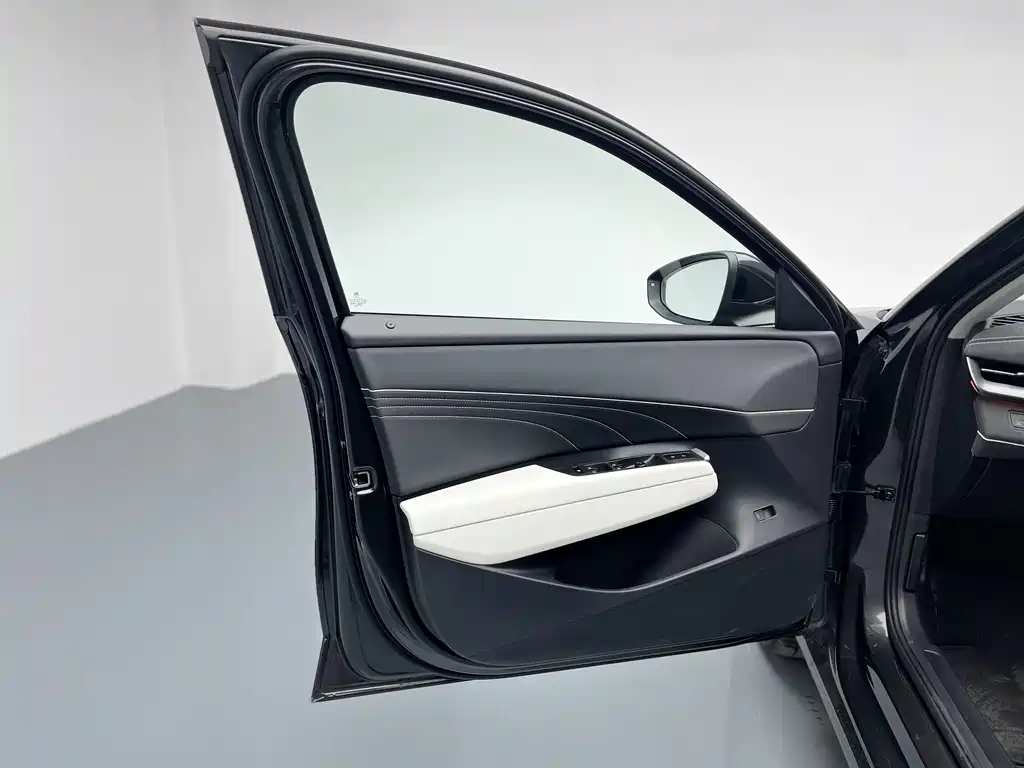 Volkswagen Volkswagen Sagitar 2026 L 300TSI DSG Luxury Edition 2025 - thumbnail 15