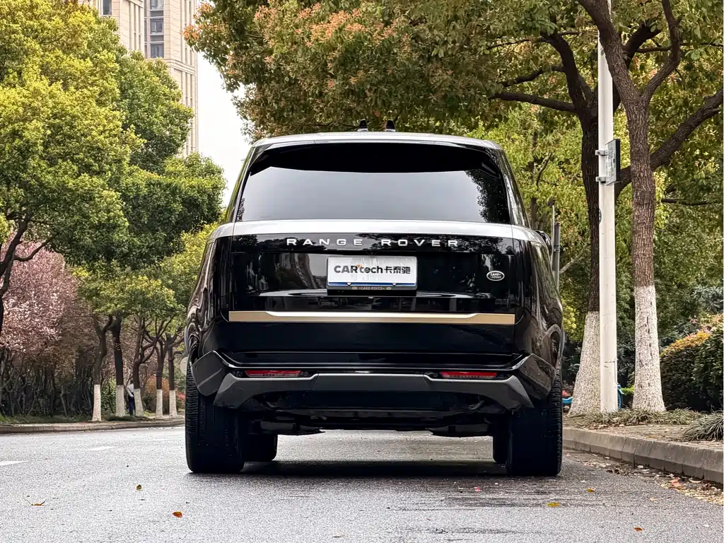 Land Rover Range Rover 2024 3.0 L6 400PS Autobiography Long Wheelbase 2024 - thumbnail 4