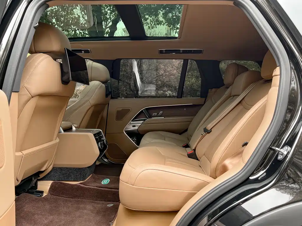 Land Rover Range Rover 2024 3.0 L6 400PS Autobiography Long Wheelbase 2024 - thumbnail 12