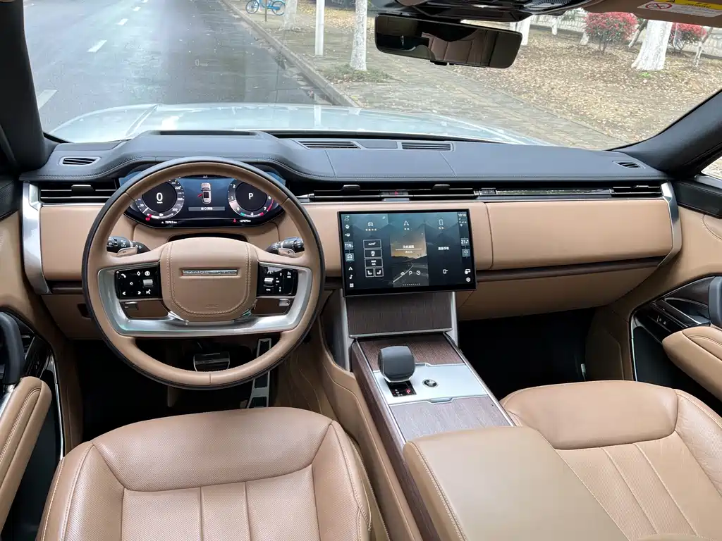 Land Rover Range Rover 2024 3.0 L6 400PS Autobiography Long Wheelbase 2024 - thumbnail 17