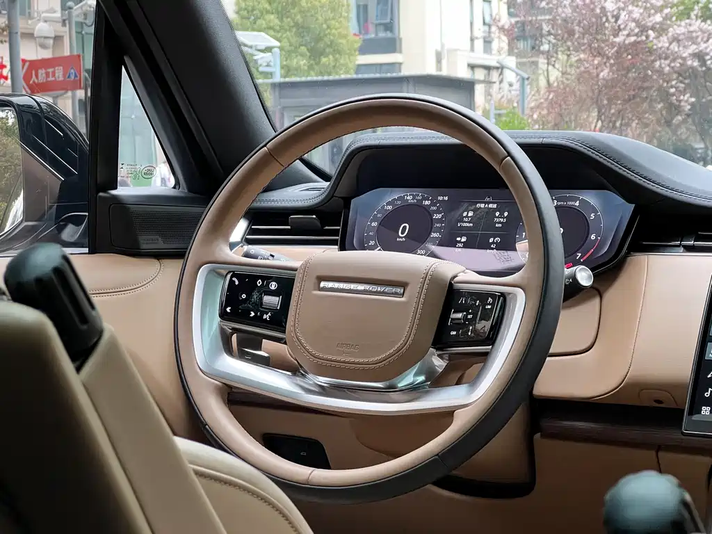 Land Rover Range Rover 2024 3.0 L6 400PS Autobiography Long Wheelbase 2024 - thumbnail 18