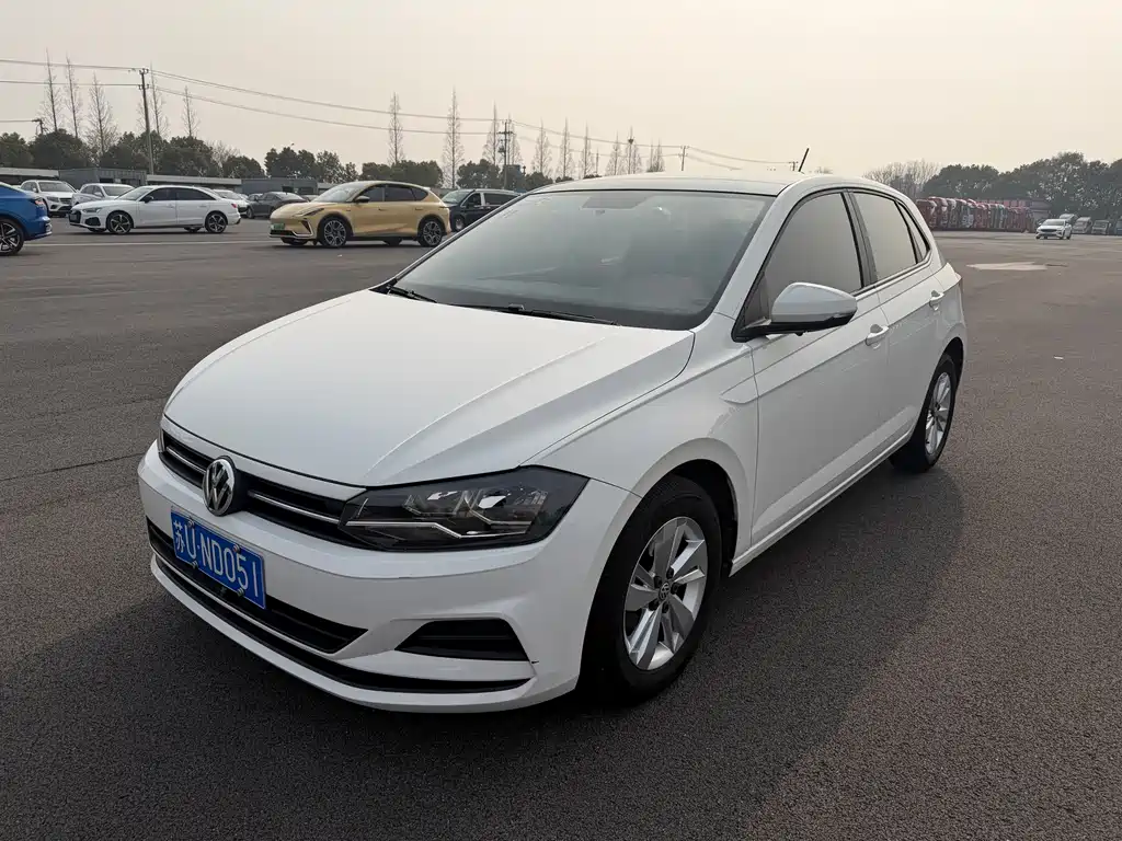 Volkswagen Volkswagen Polo 2019 Plus 1.5L Automatic Colorful Technology Edition 2019 - thumbnail 2
