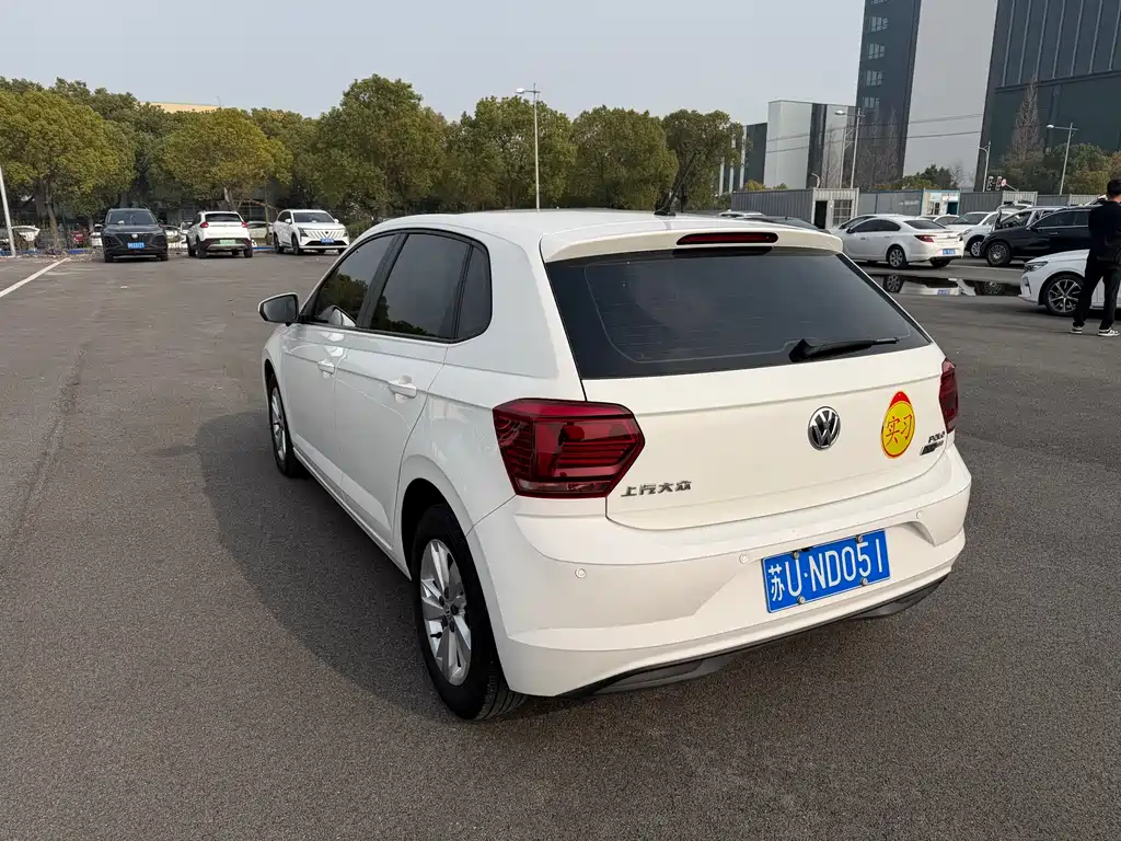 Volkswagen Volkswagen Polo 2019 Plus 1.5L Automatic Colorful Technology Edition 2019 - thumbnail 5