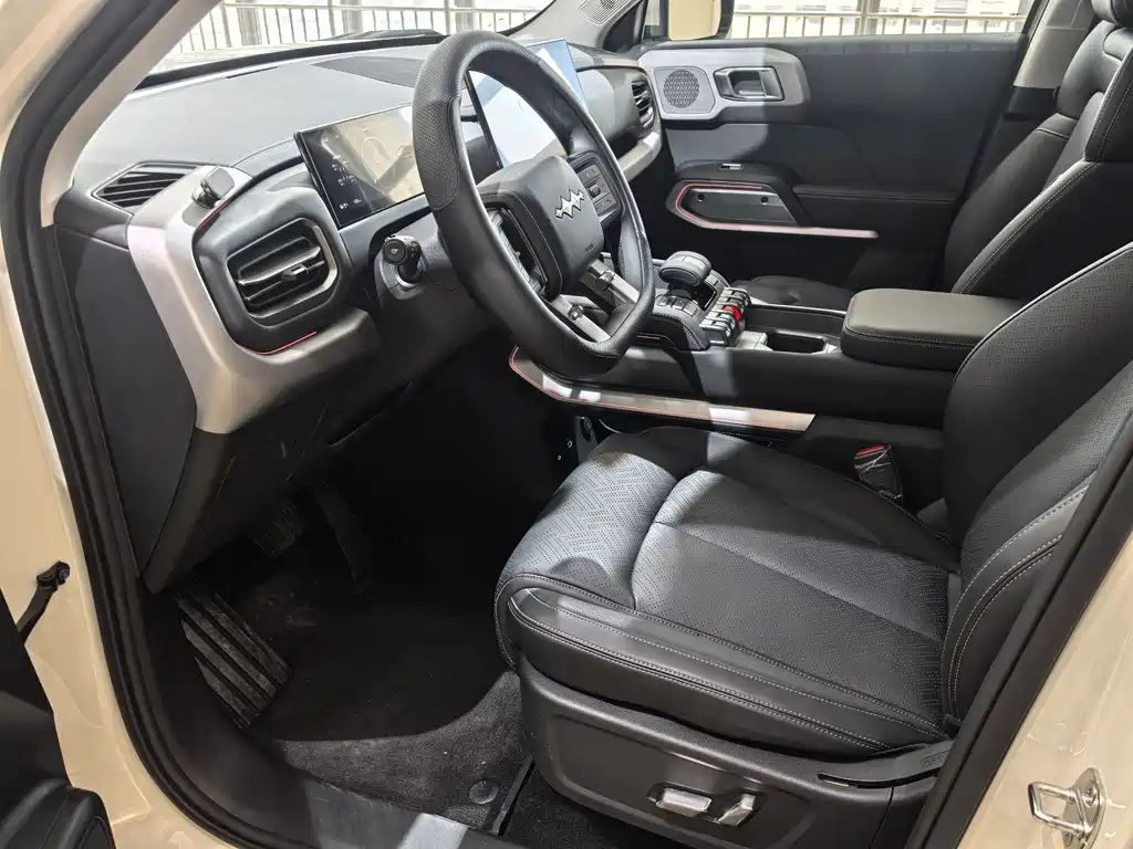 Fang Cheng Bao Ti 3 2025 Model 501KM AWD Max Version 2026 - thumbnail 8