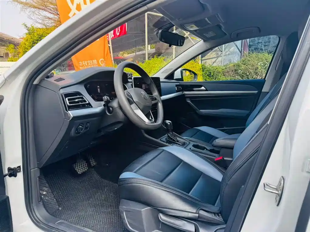 Volkswagen Volkswagen Lavida 2023 1.5L Automatic Comfort Version 2024 - thumbnail 4