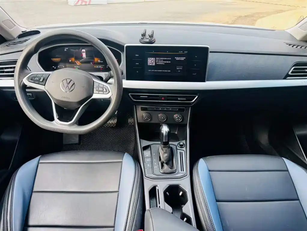 Volkswagen Volkswagen Lavida 2023 1.5L Automatic Comfort Version 2024 - thumbnail 5