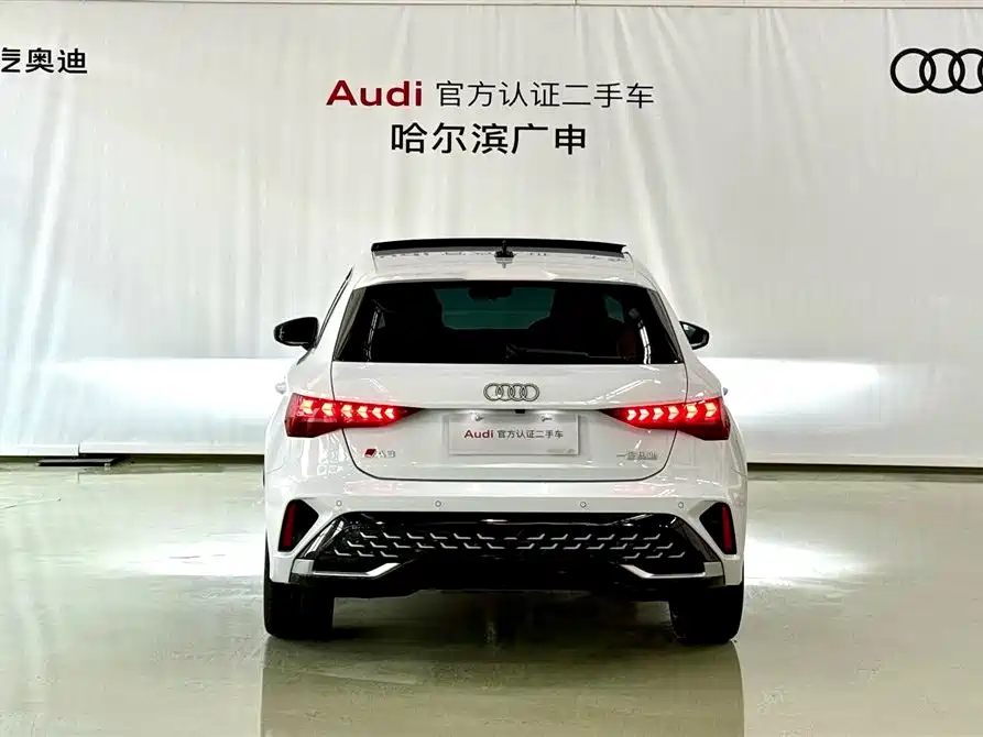 Audi Audi A3 2025 Sportback 35 TFSI Premium Plus 2025 - thumbnail 4