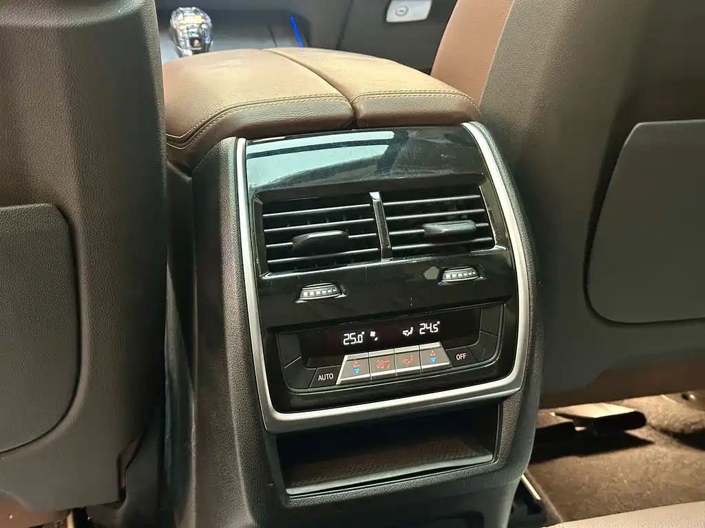 BMW BMW X5 (Imported) 2019 xDrive40i Luxury Model M Sport Package 2019 - thumbnail 22