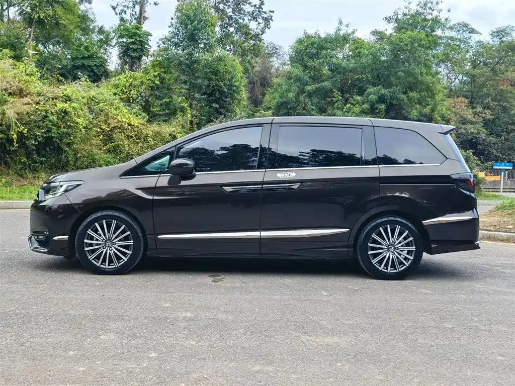 Honda Honda Elysion 2022 2.0L e:HEV Luxury Edition 2022 - thumbnail 4