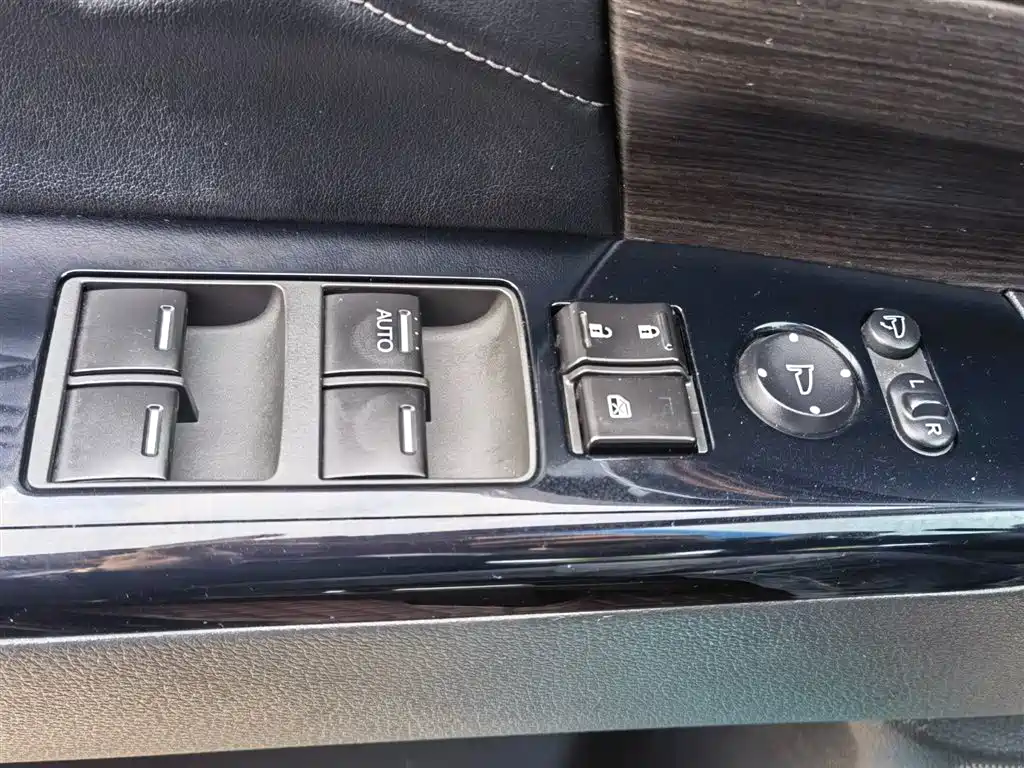 Honda Honda Elysion 2022 2.0L e:HEV Luxury Edition 2022 - thumbnail 28