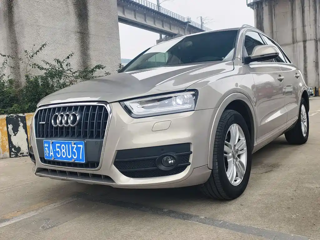 Audi Audi Q3 2015 35 TFSI quattro Technology Package 2015 - thumbnail 16