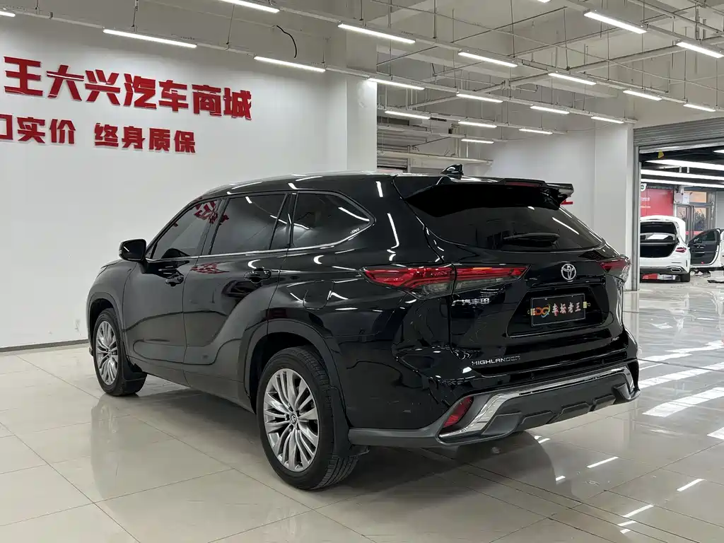 Toyota Toyota Highlander 2024 380T AWD Premium Edition 7-seater 2025 - thumbnail 6