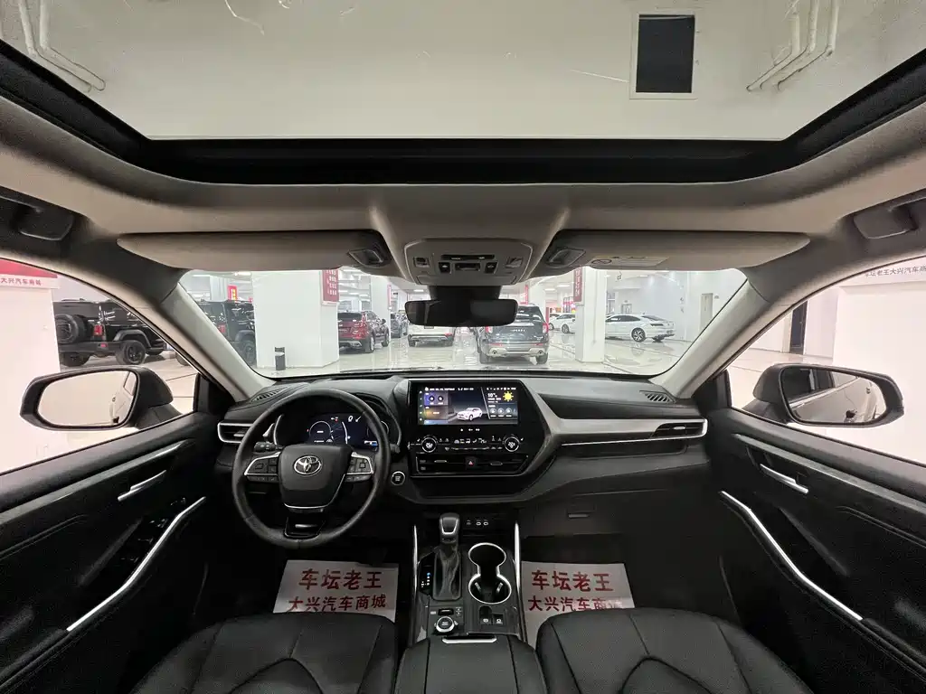 Toyota Toyota Highlander 2024 380T AWD Premium Edition 7-seater 2025 - thumbnail 8