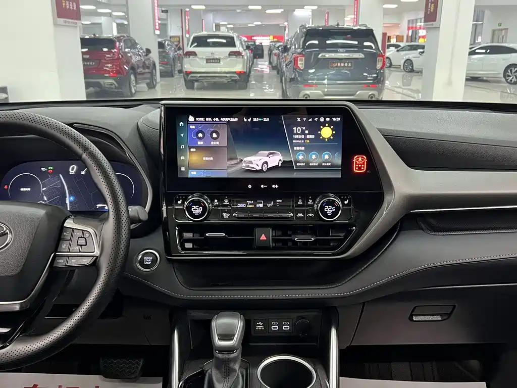 Toyota Toyota Highlander 2024 380T AWD Premium Edition 7-seater 2025 - thumbnail 9
