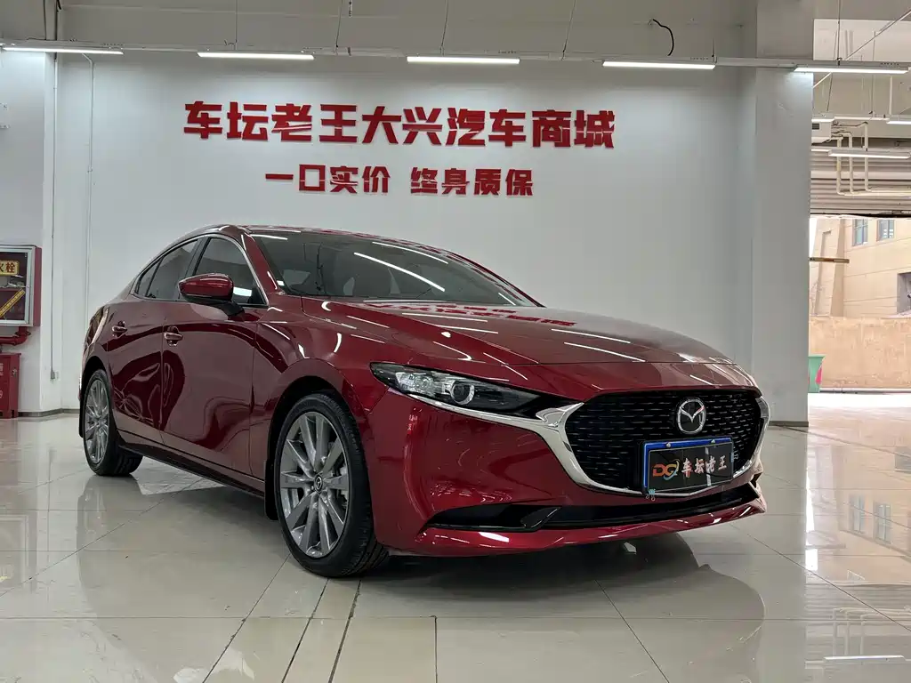 Mazda Mazda 3 Axela 2022 2.0L Automatic Premium Edition 2023 - thumbnail 3