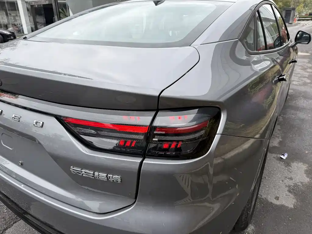 Ford Mondeo 2026 1.5T EcoBoost SEL 2026 - thumbnail 9