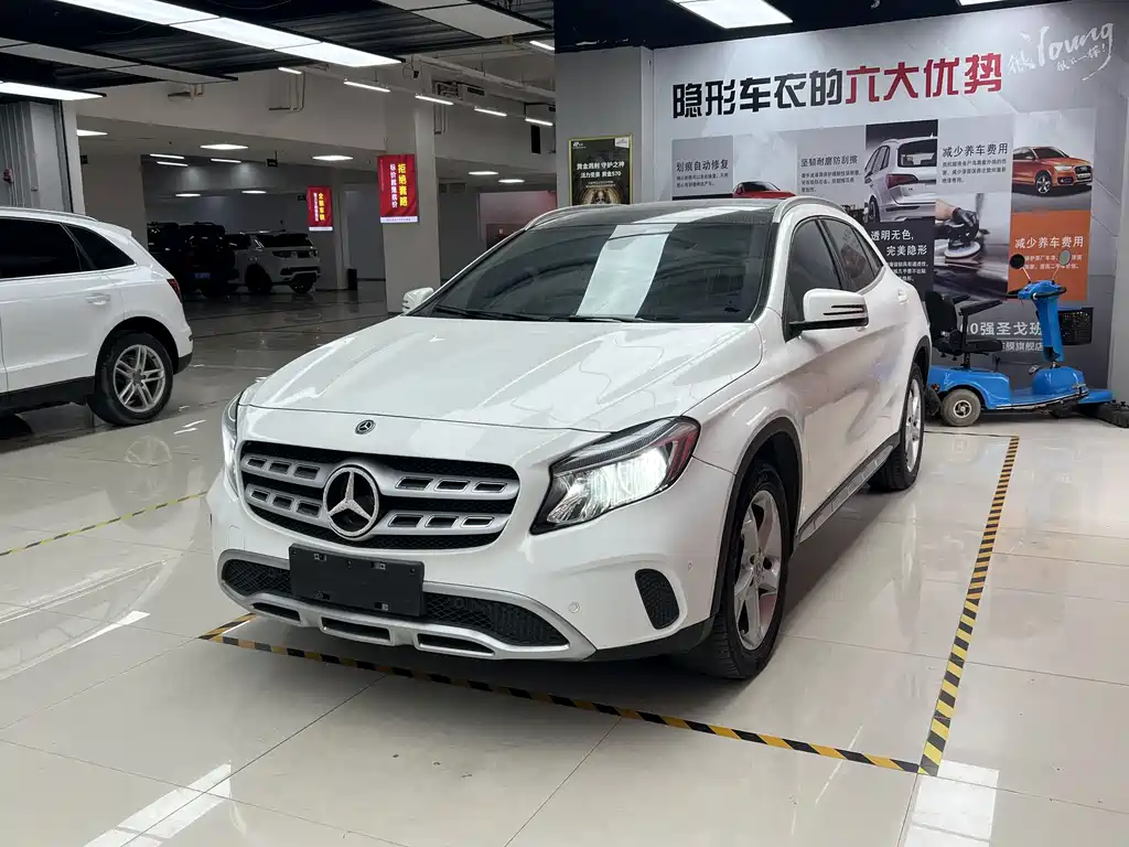 Mercedes-Benz Mercedes-Benz GLA 2017 GLA 200 Style 2017
