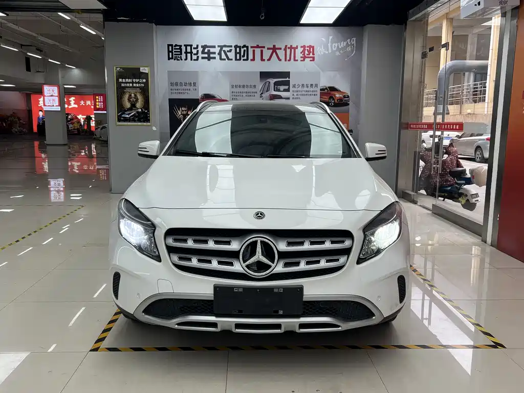Mercedes-Benz Mercedes-Benz GLA 2017 GLA 200 Style 2017 - thumbnail 2